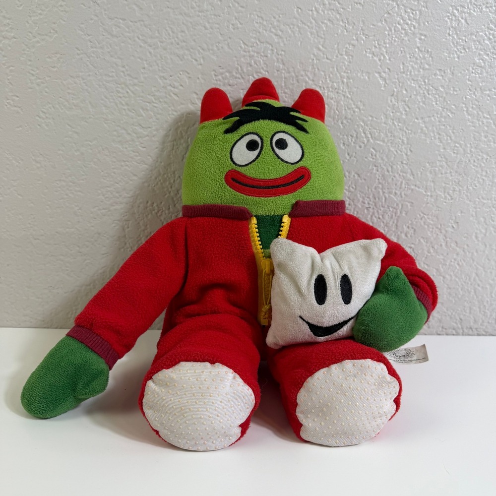Yo Gabba Gabba Brobee Pajama Plush Toy Jazwares 2013 Green Monster Red PJs